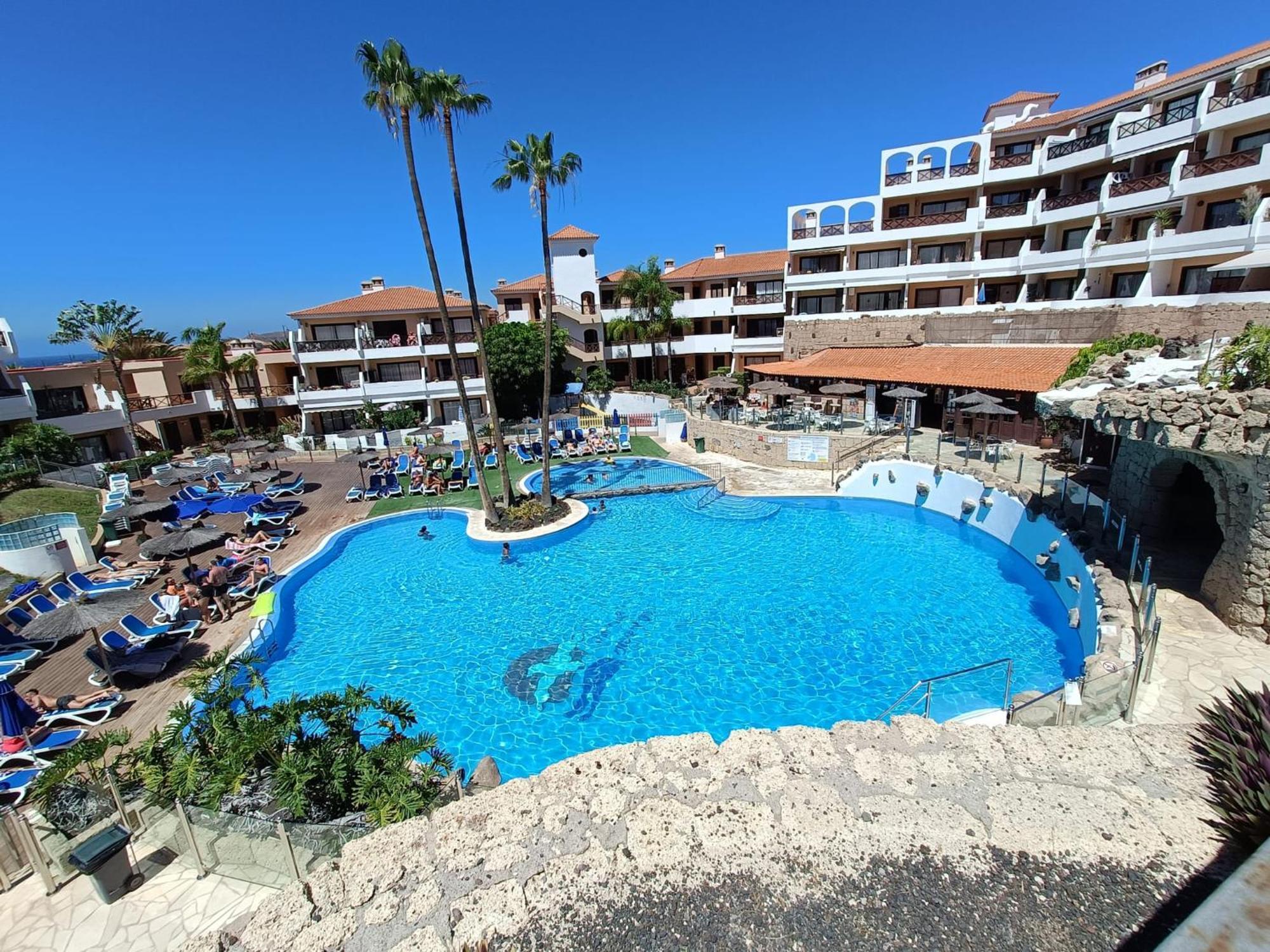 Wonderful Apartment With Pool And Wi-Fi ゴルフ・デル・スル エクステリア 写真